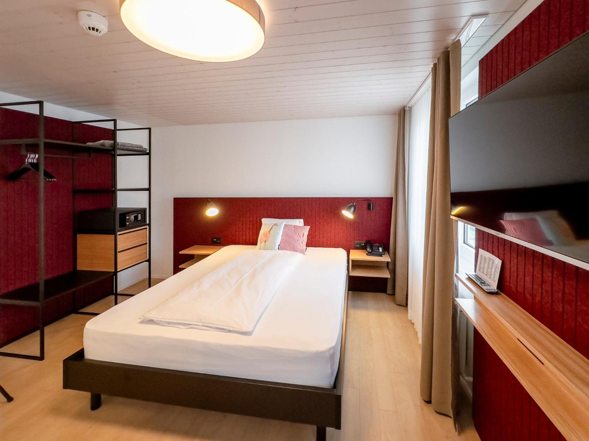 Balm Hotel