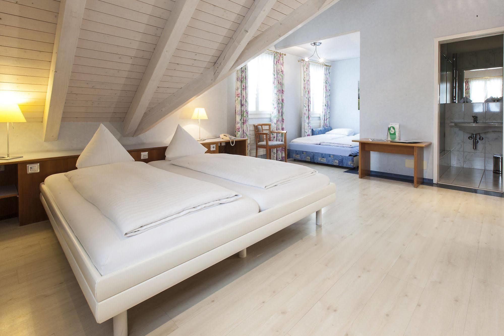 Balm Hotel 3*